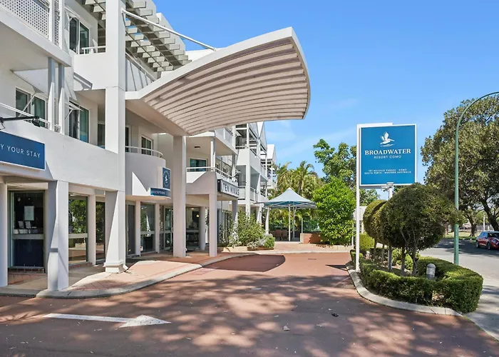 Broadwater Resort Como