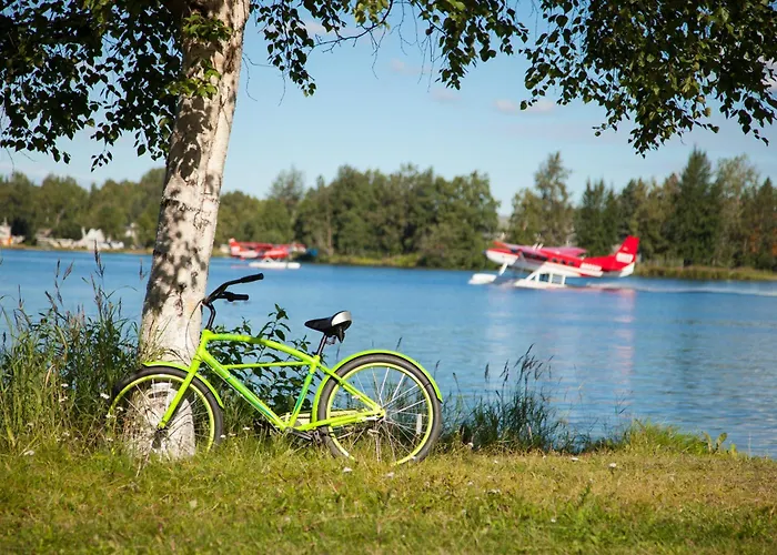 Lakefront Anchorage