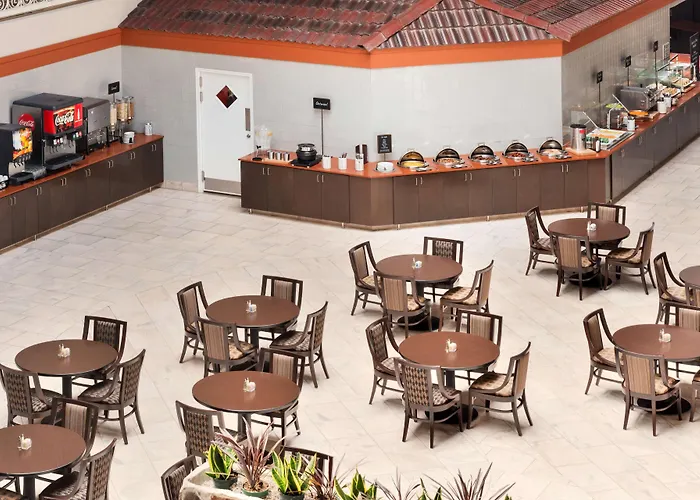 Jacuzzi hotel: Embassy Suites Corpus Christi