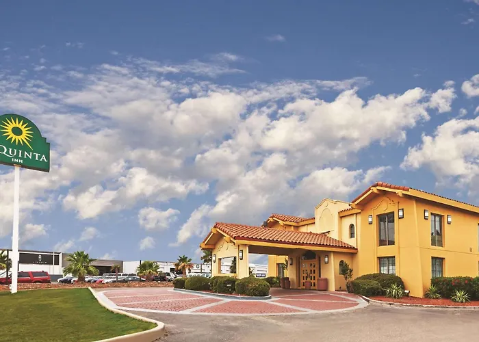 Family Hotel: La Quinta Inn By Wyndham Midland