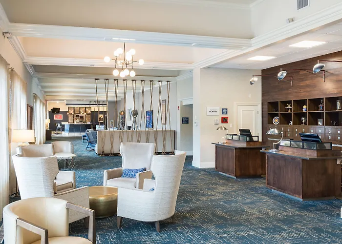 Сity center hotels Four Points By Sheraton Eastham Cape Cod