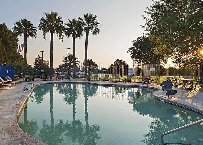 Stevens Inn A Howard Johnson By Wyndham