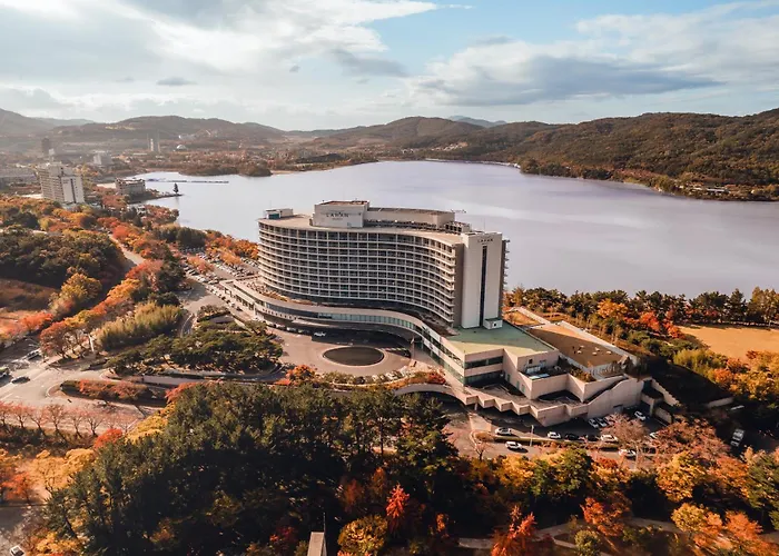 Lahan Select Gyeongju