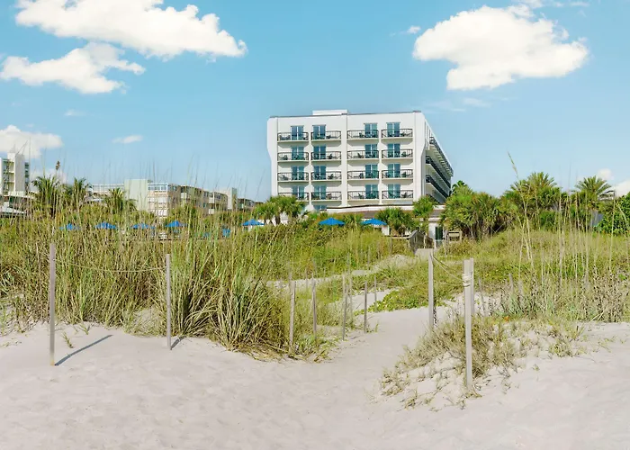 Hôtel 3 étoiles: Hilton Garden Inn Cocoa Beach-Oceanfront, Fl