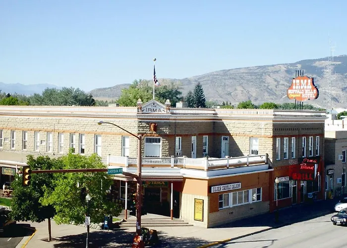 Hotel with Tennis: Irma Hotel