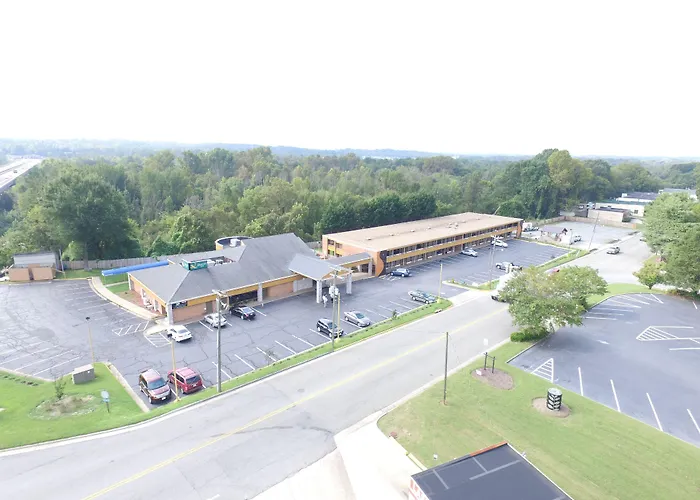 Family Hotel: Quality Inn South Boston - Danville East