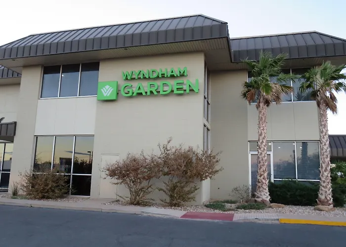 Cheap hotel: Wyndham Garden Midland