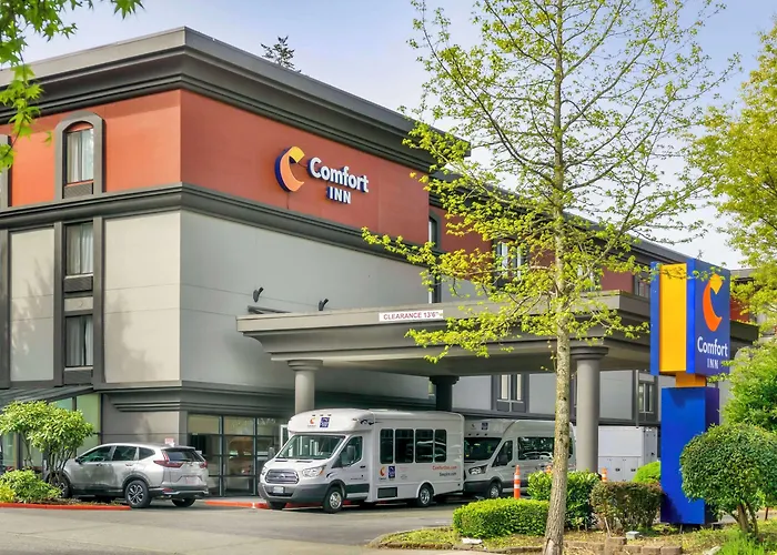 Comfort Inn & Suites Sea-Tac Airport