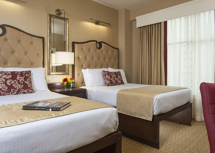 Welkom Hotel: King George