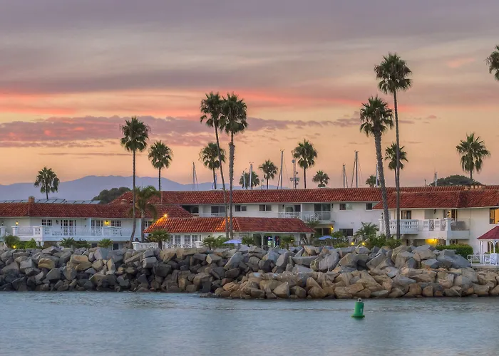 Cheap hotels Oceanside Marina Suites - A Waterfront