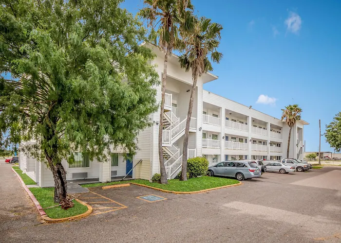 Motel 6 , Tx - North