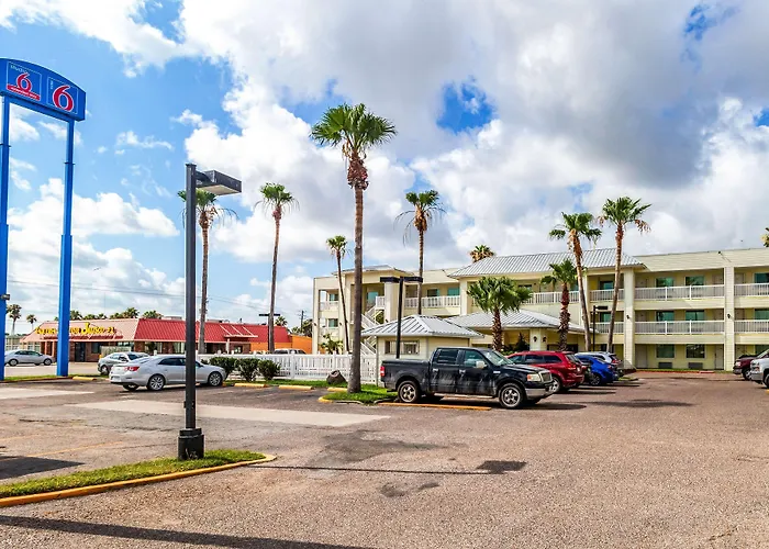 Motel 6 , Tx - North
