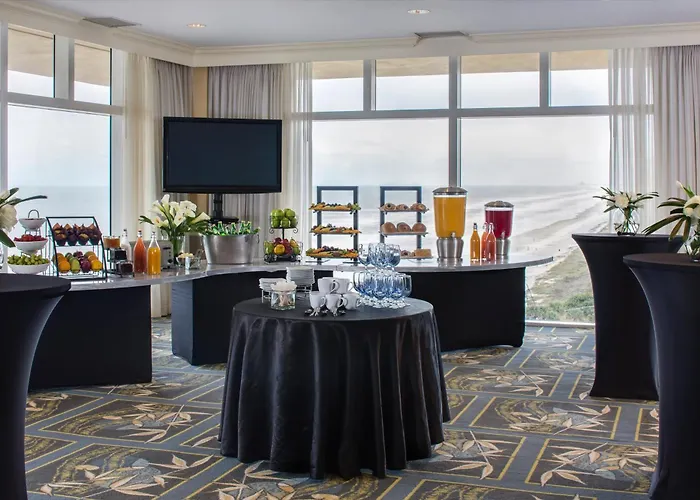 Shores & Spa