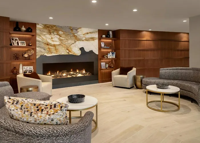 Romantic hotel: Madison Marriott South