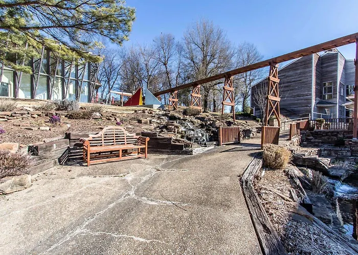 Cheap hotel: Inn At The Mill, An Ascend Collection Hotel