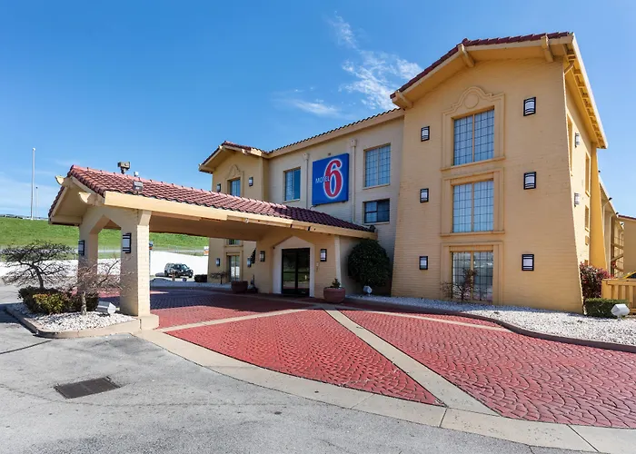 Motel 6-, Tn