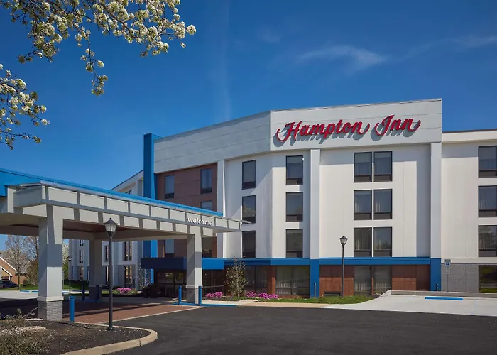3 star hotels Hampton Inn Lancaster