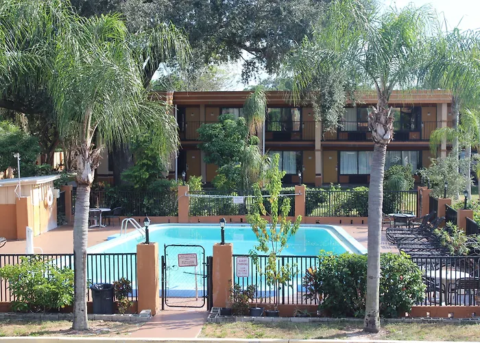 Hotel: Tampa Inn Near Busch Gardens