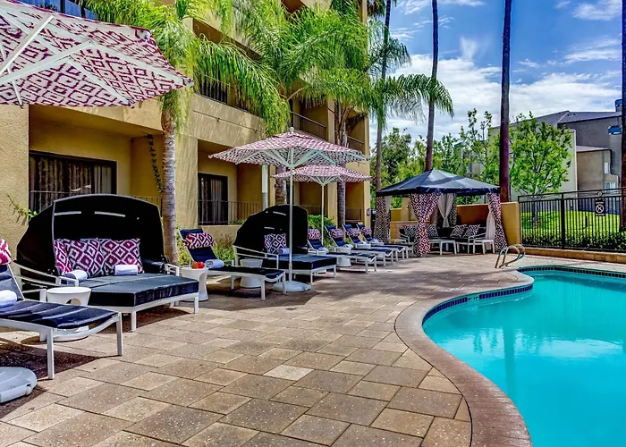 Airport Hotel: Avenue Of The Arts Costa Mesa, A Tribute Portfolio Hotel