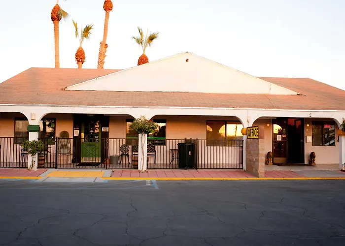 Emerald Inn & Lounge