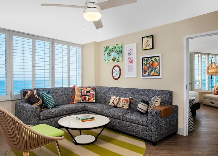Сity center hotels Bellwether Beach