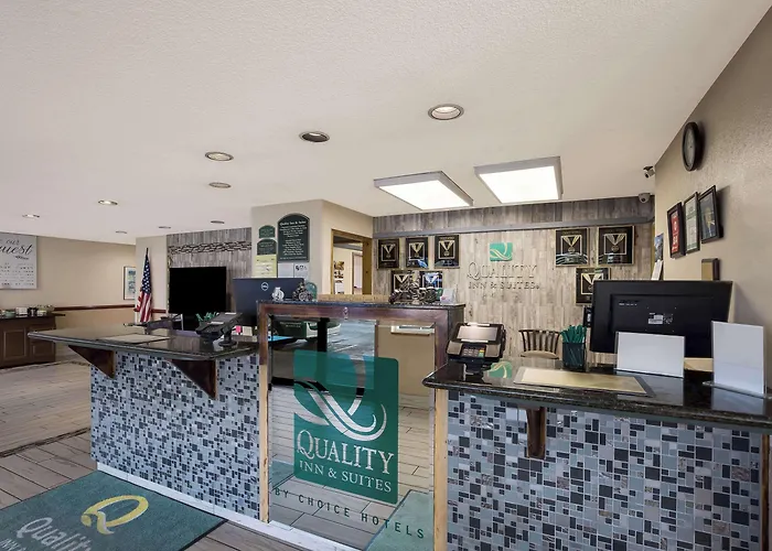 Resort: Quality Inn & Suites Medford Airport