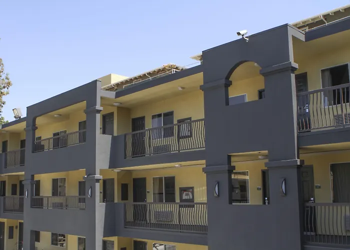 Cheap hotel: Greentree Pasadena