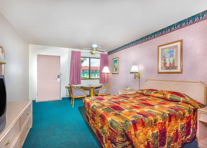 Travelodge Suites Mesa