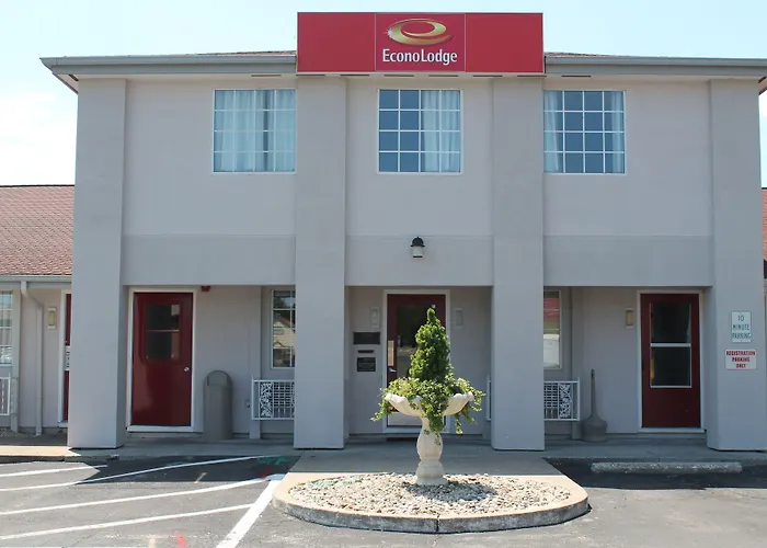 Econo Lodge Inn & Suites Sandusky South