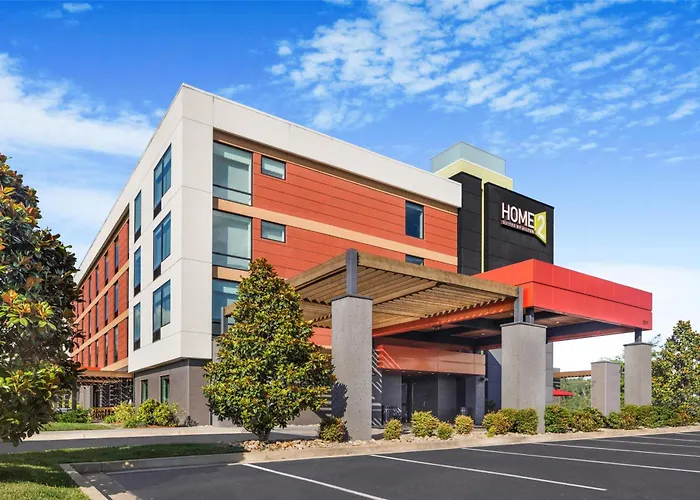 Pet Friendly hotel: Home2 Suites By Hilton Pigeon Forge