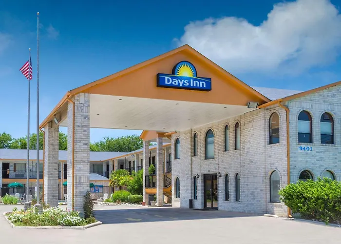 Days Inn Windcrest By Wyndham San Antonio