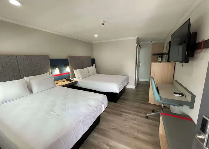 The Midtowner Hotel, Surestay Collection By Best Western