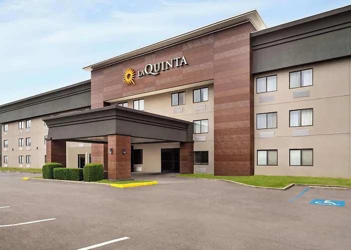 Cheap hotel: La Quinta Inn Birmingham - Inverness