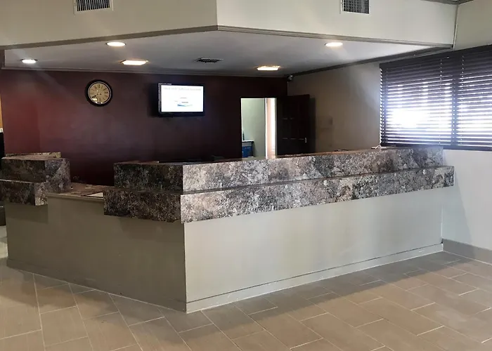 Red Roof Inn & Suites San Angelo