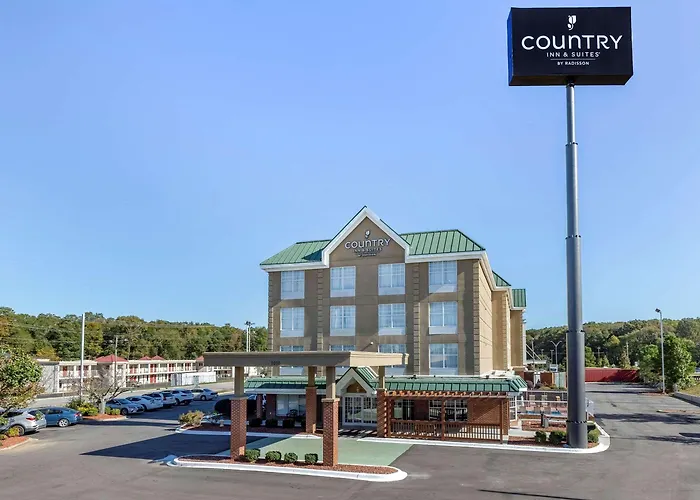Resort: Country Inn & Suites By Radisson, Lumberton, Nc