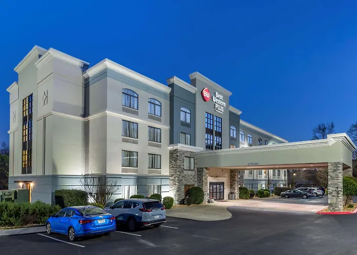 Pet Friendly hotel: Best Western Plus Dalton Inn