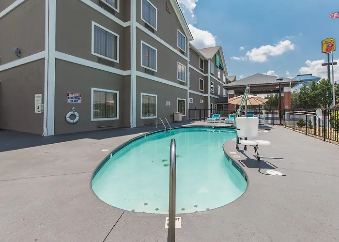 Holiday Inn Express Dandridge By Ihg