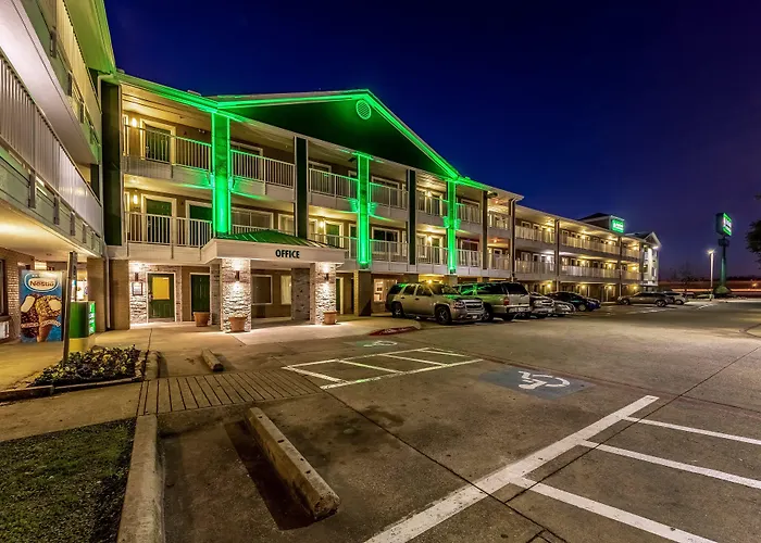 Hometowne Studios By Red Roof Dallas - Mesquite