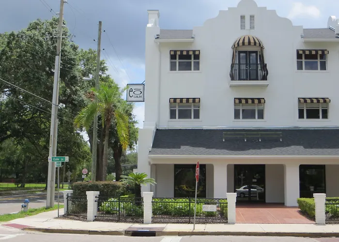  Eo Inn - Downtown Orlando