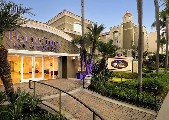 Kid friendly hotel Anaheim Portofino Inn & Suites