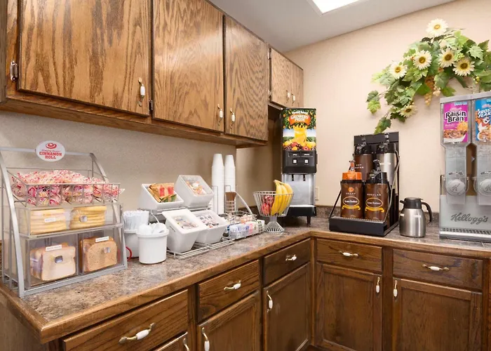 Hotel: Super 8 By Wyndham Hattiesburg North - University Area