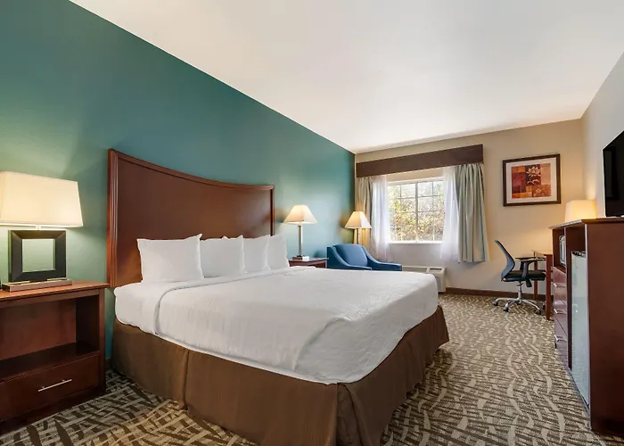 Surestay Plus By Best Western Topeka