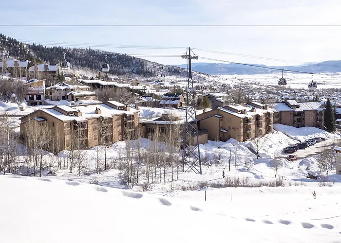 Ski Inn Condos