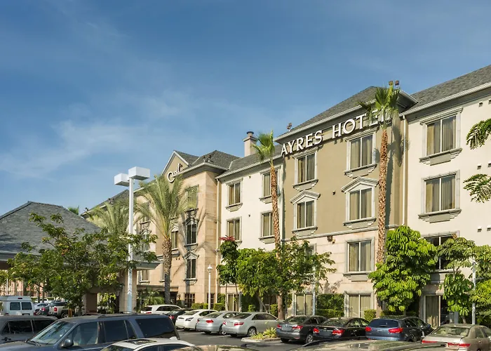 In Luxury hotels Ayres Anaheim