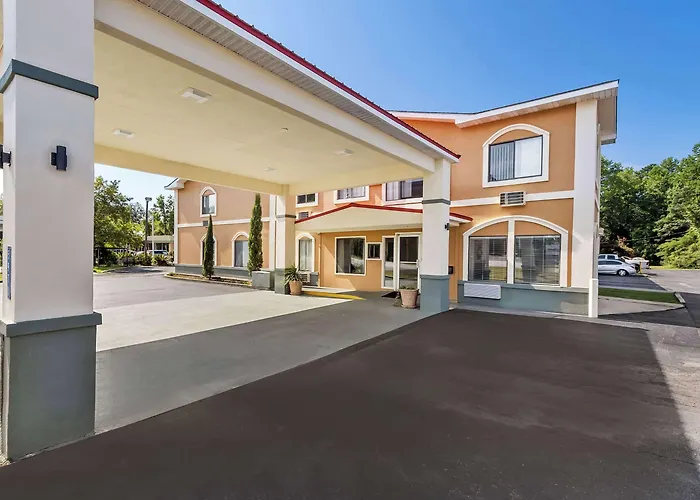 Pet Friendly hotel: Econo Lodge St George