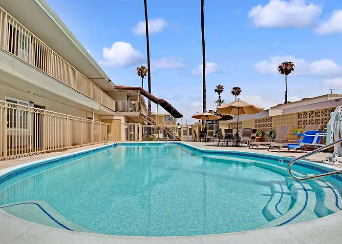 Hotel cerca del aeropuerto: Super 8 By Wyndham Los Angeles-Culver City Area