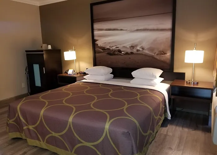 Hotel cerca del aeropuerto: Super 8 By Wyndham Los Angeles-Culver City Area
