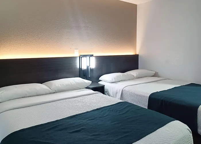 Casino hotel: Motel 6-Fresno, Ca - Blackstone North