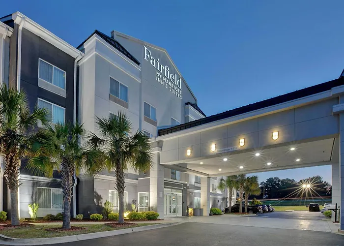 Fairfield Inn & Suites Northeast