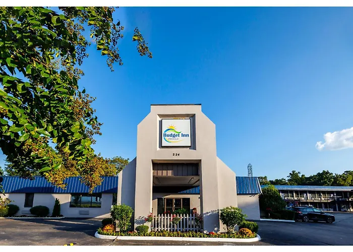 Family Hotel: Budget Inn Greenville By Hotel O I-85